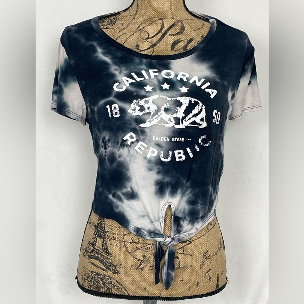 Rebel Sugar tye- dye t-shirt